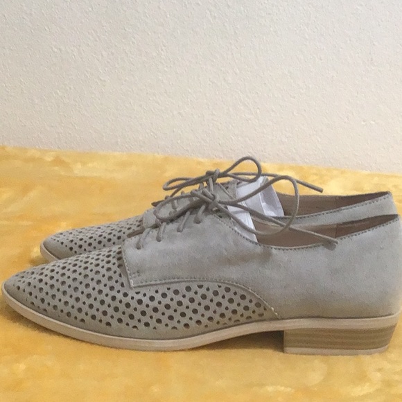 EUC BAR III “Gelsey” Suede Light Gray Lace Up Oxford Shoes Low Heels - Picture 6 of 16